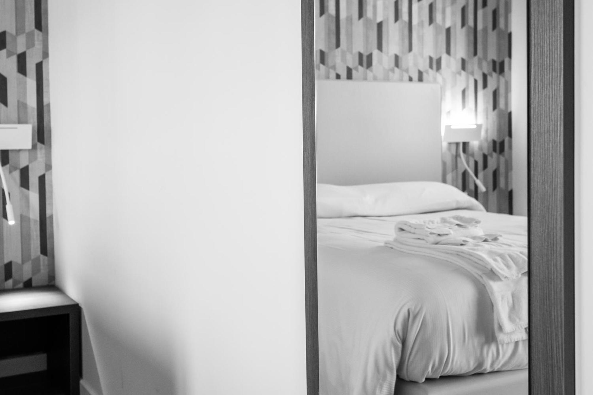 Tre Cancelli Rooms Potenza Bagian luar foto